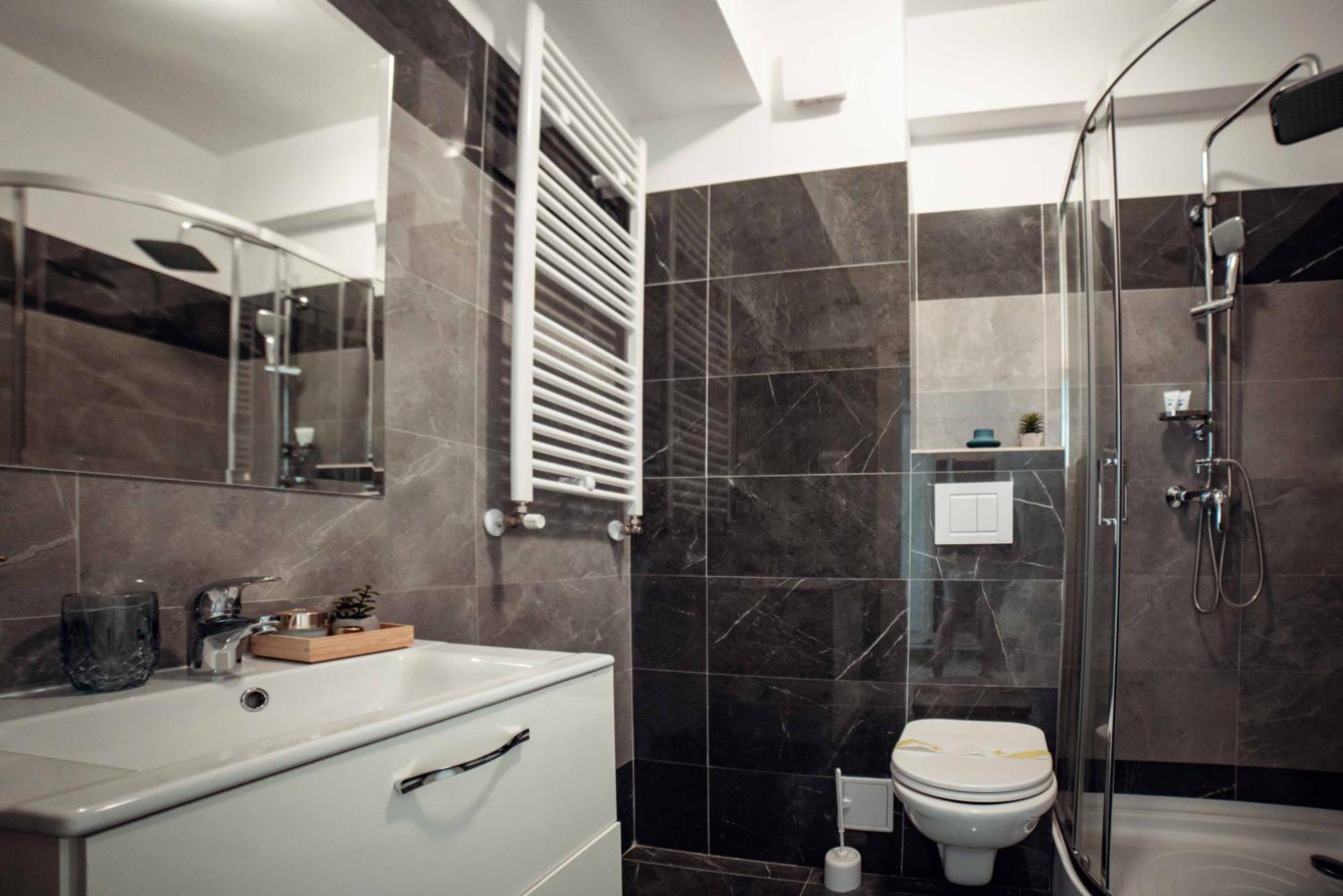 Cozy Collection Apartments At Palas Mall ياش المظهر الخارجي الصورة